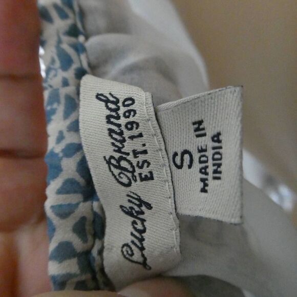 Lucky Brand Wide Neck Ruffle Detail Multi Print Lined Blouse Blue White Small - Picture 7 of 8